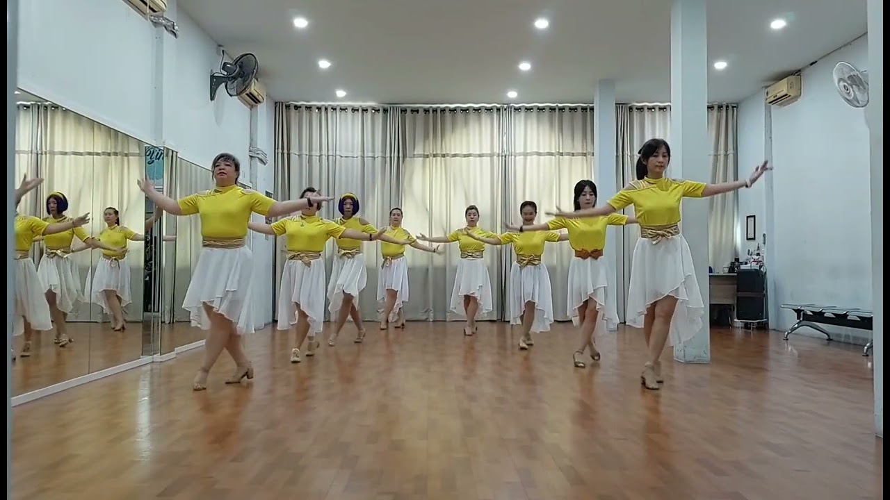 CHE LAI DE AI line dance (demo & teach )