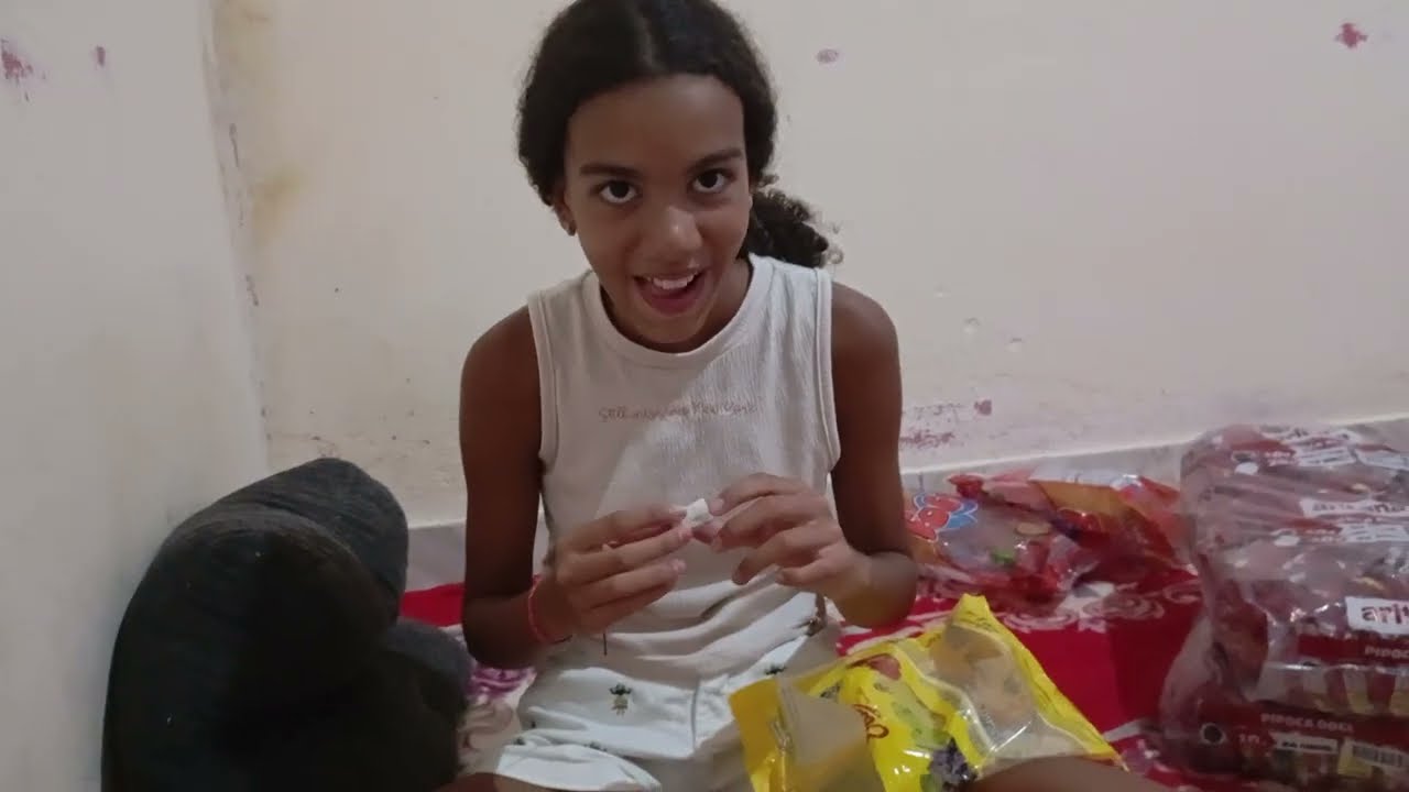 Nos preparativos da festa das crianças da minha igreja 