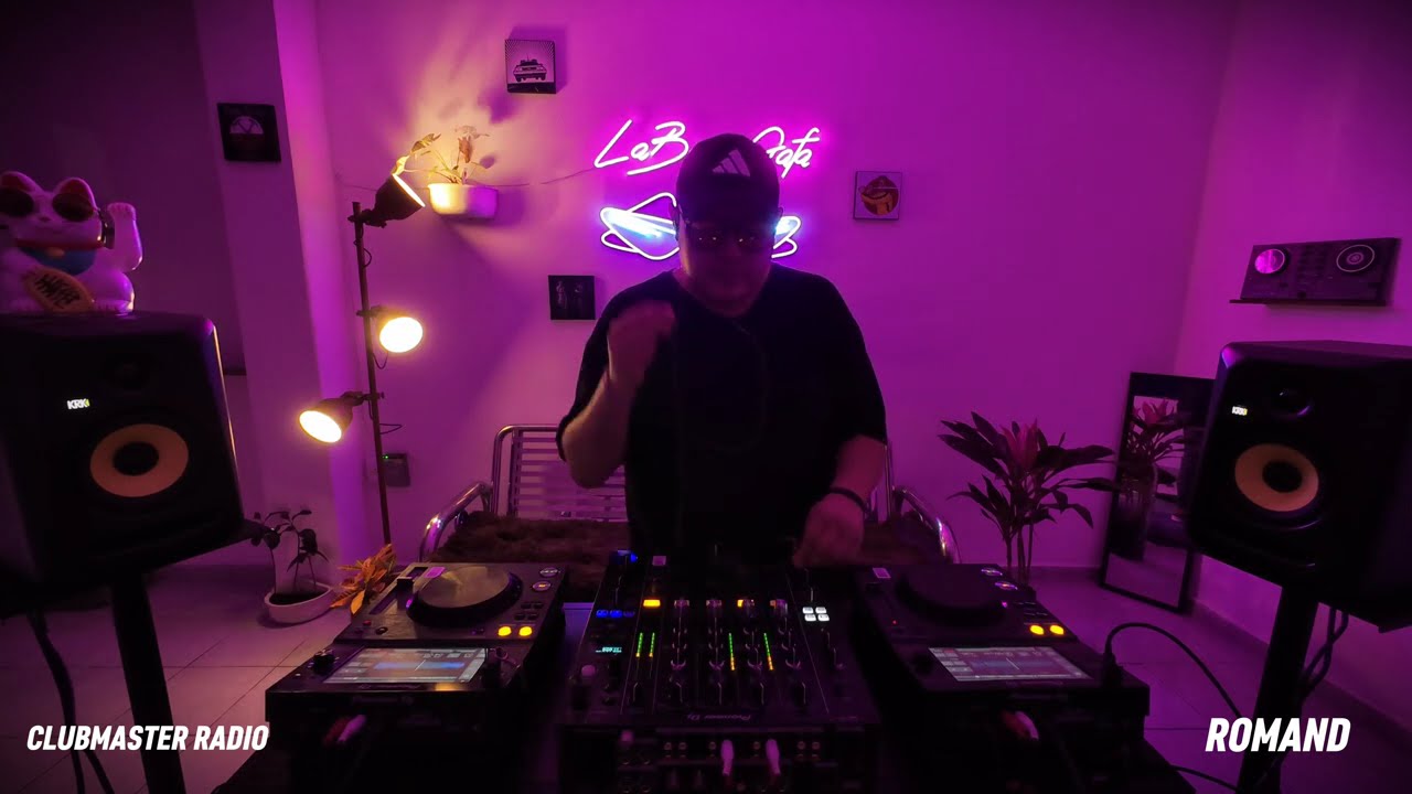 CLUBMASTER RADIO by La Buena Gafa presents ROMAND