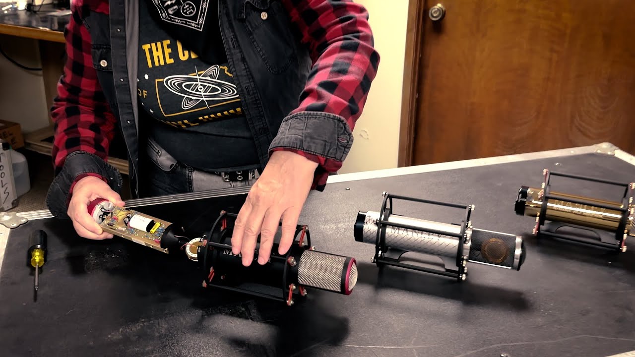 Let's look inside ALL THREE Manley Reference Tube Mics! 👀