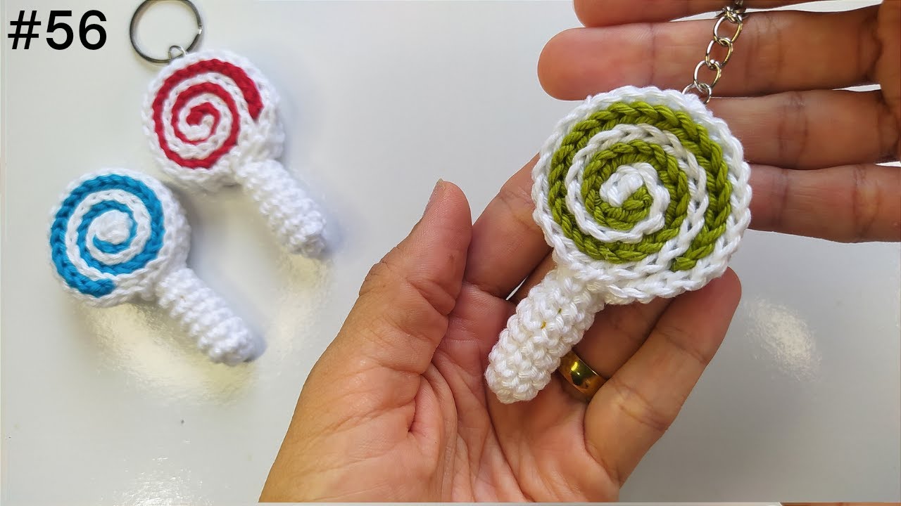 Como fazer CHAVEIRO de CROCHÊ FÁCIL - PIRULITO