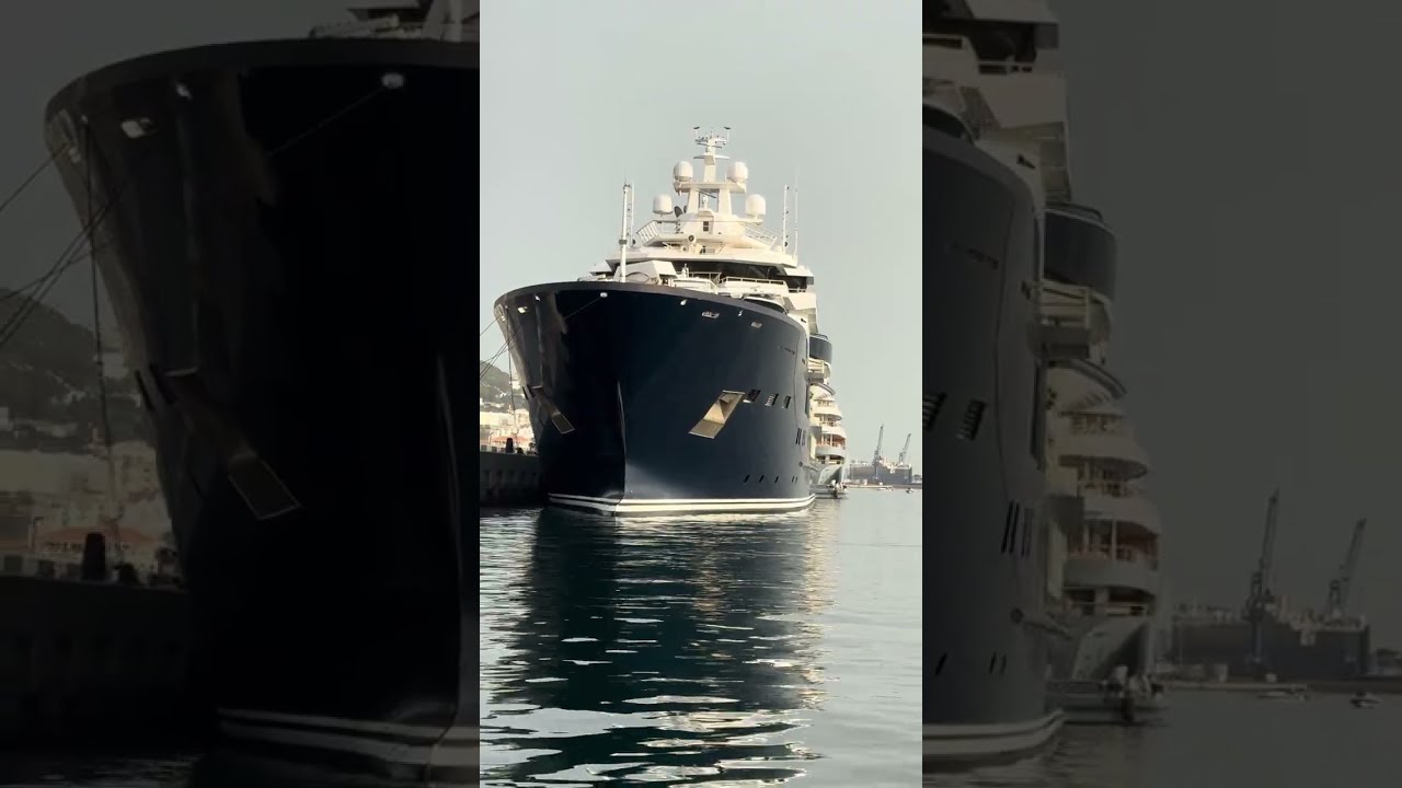  Mega Yachts Flying Fox meets Multiverse 🌊💎 in Gibraltar today value &euro;1Billion 