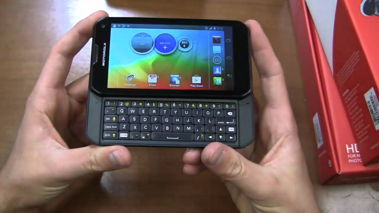 Motorola PHOTON Q 4G LTE Unboxing
