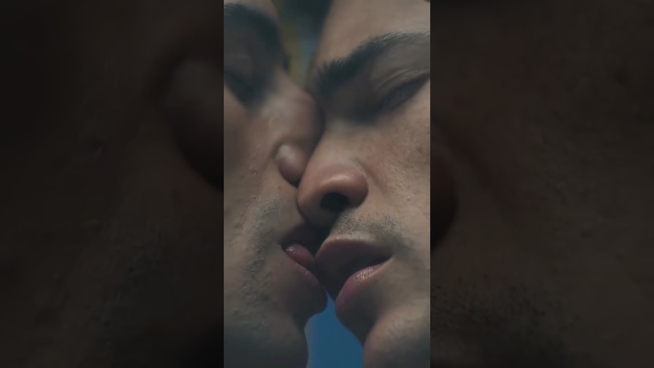 Olympo gay kiss #olympo #gay #bl #gaykiss #netflix