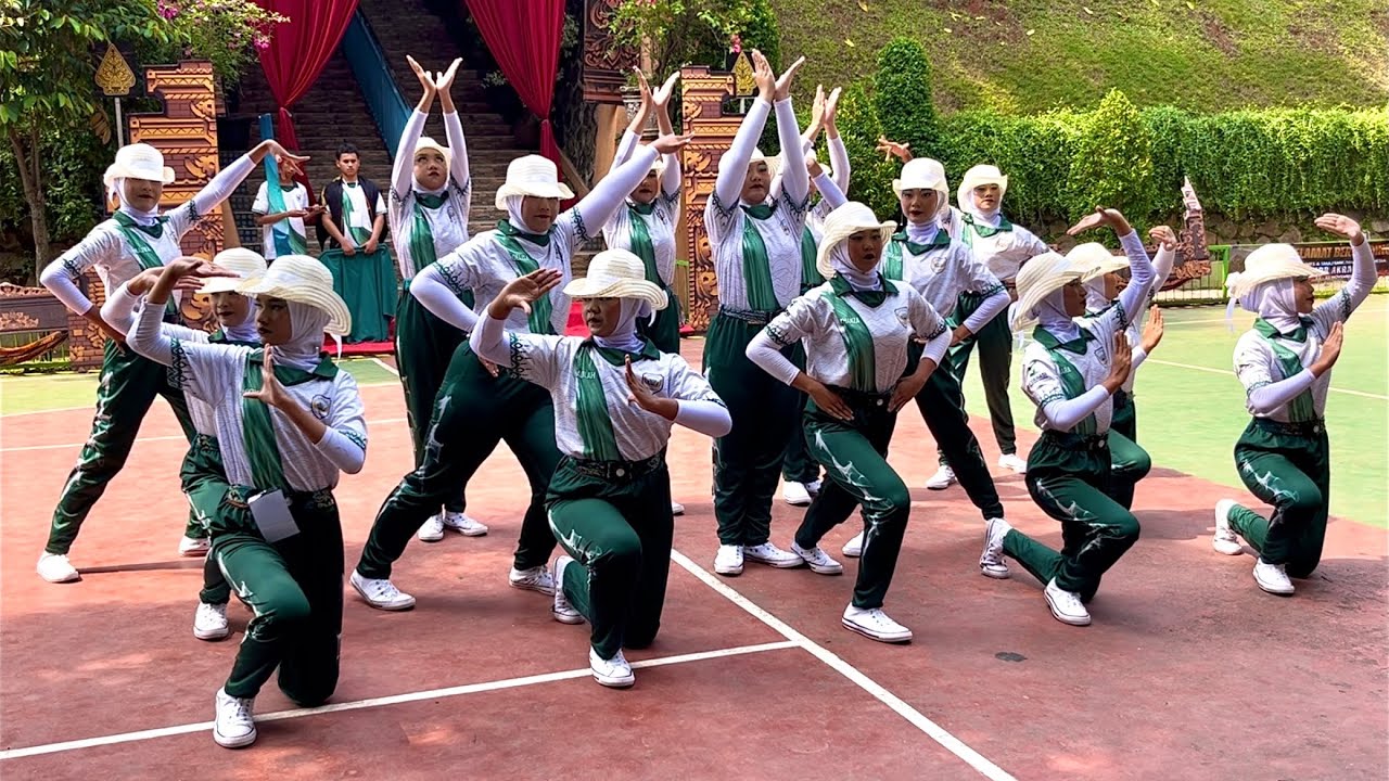 KEMILAU CAHAYA AURORA! Penampilan Paskibra SMPN 1 Cicalengka Bandung ( KOPASGO ) LKBB AKRABIS 5 2025