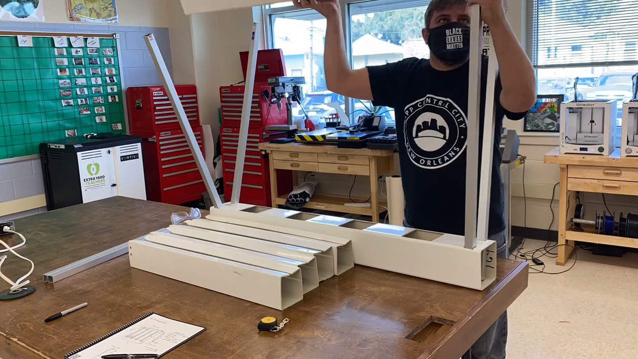 Vertical hydroponic garden build