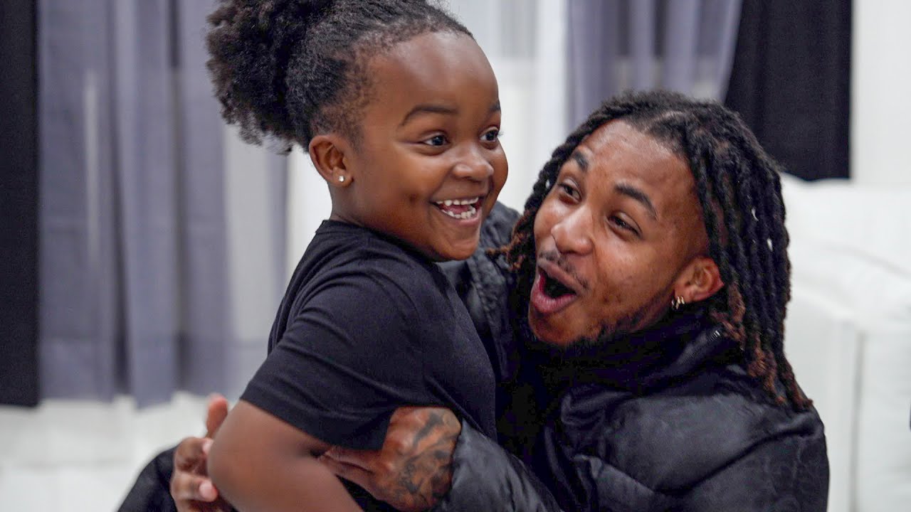 DDG Battle Raps His Family.. Woo Wop SNAPS!!