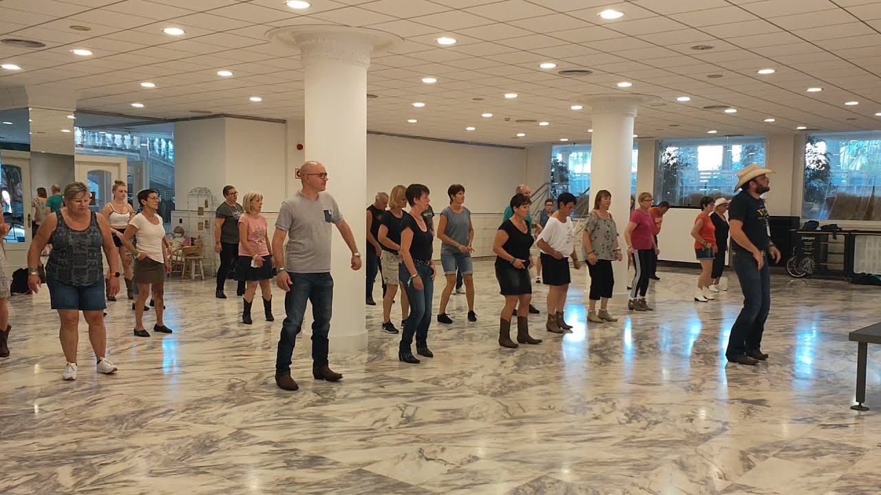 BUY DIRT LINE DANCE - CWF 2021 - SALOU