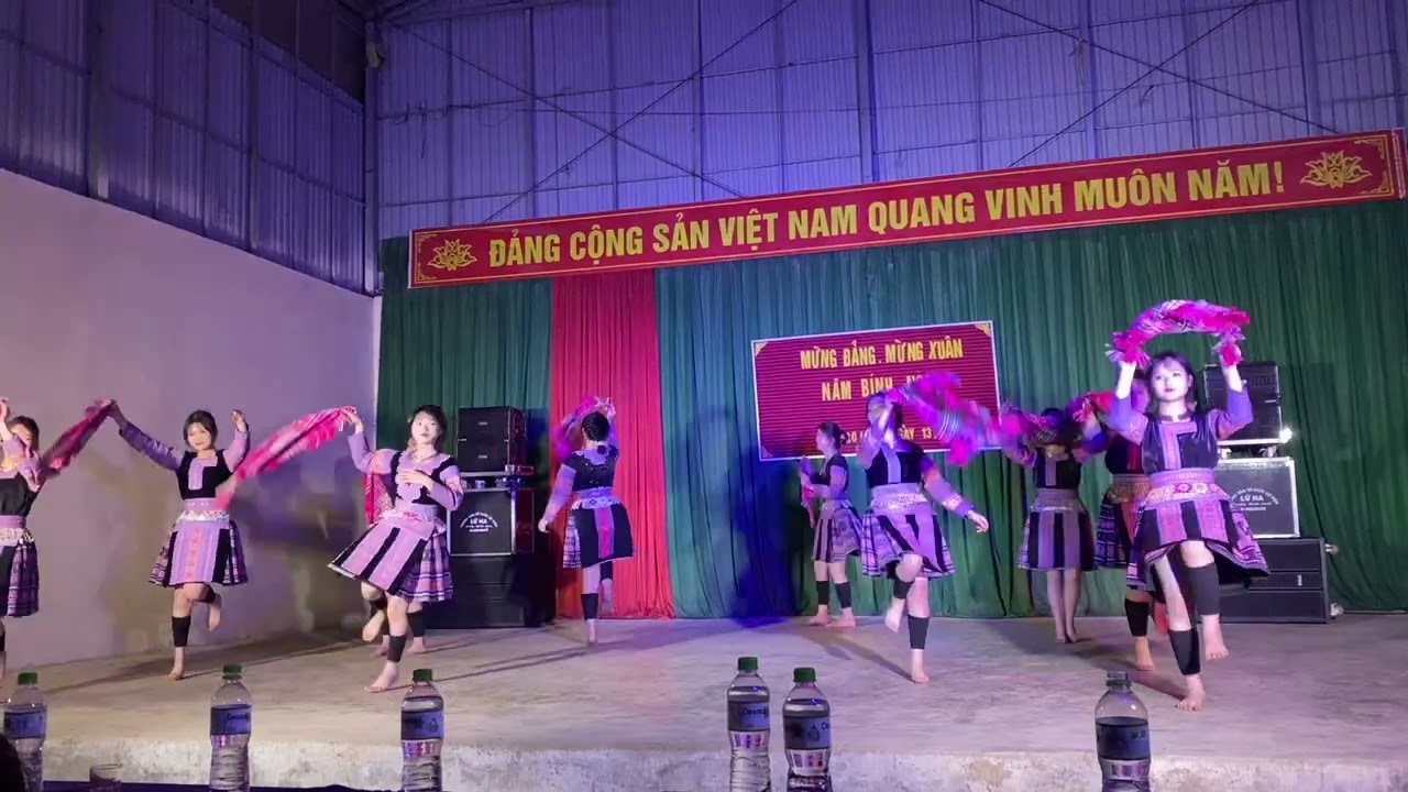 Múa mông 