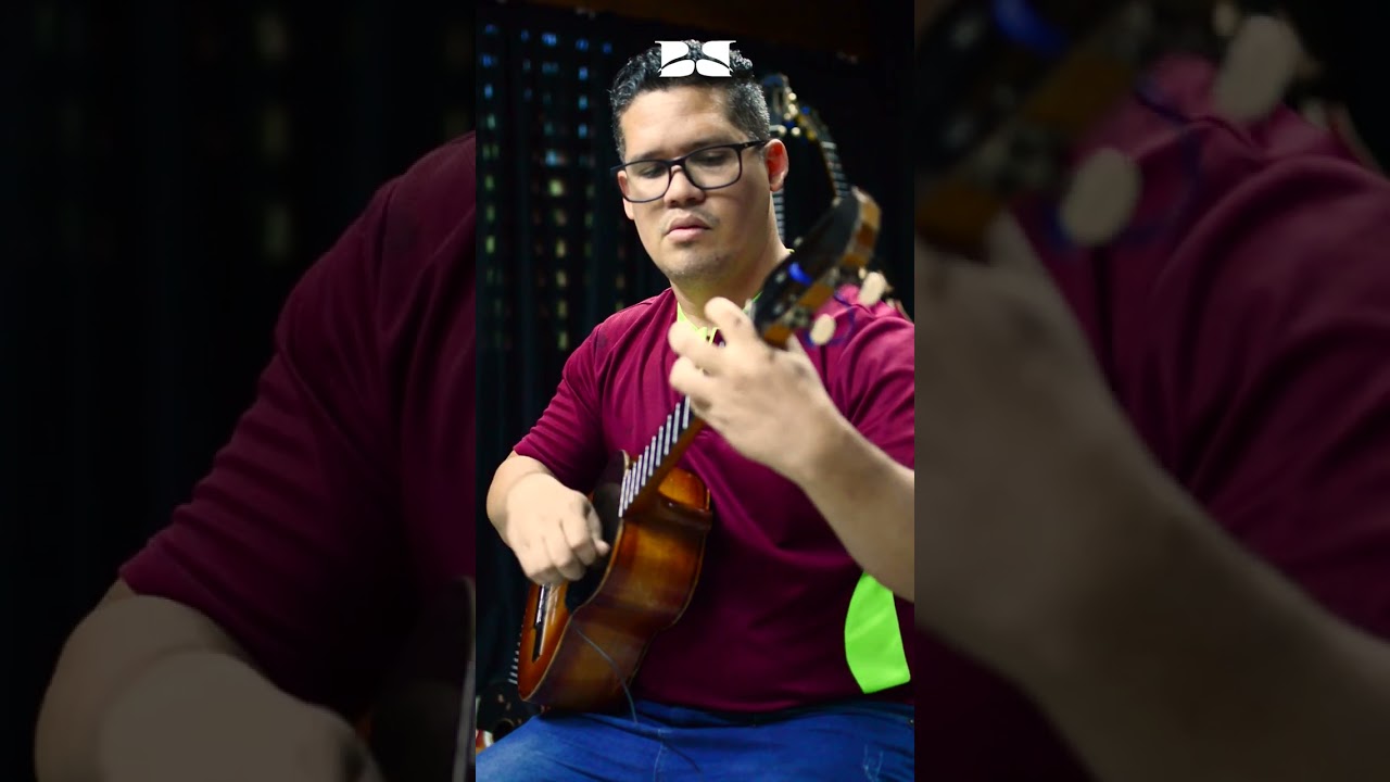 D&iacute;a nacional del cuatro venezolano