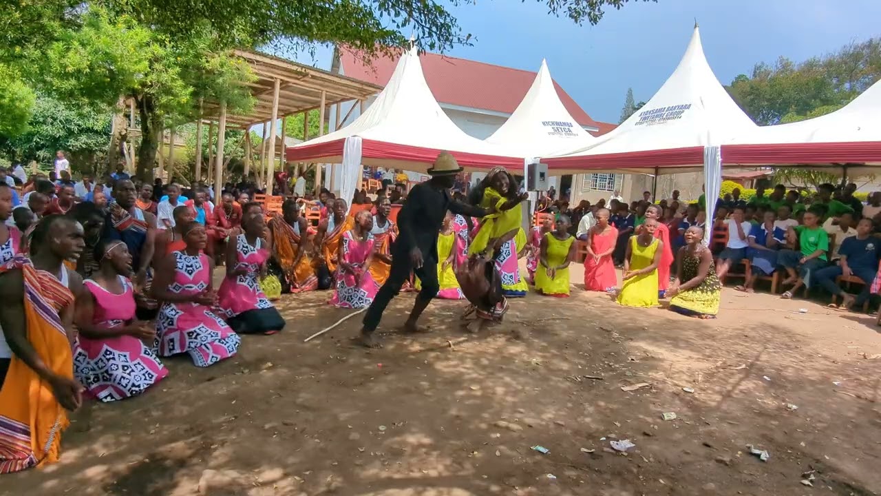  BANYANKORE TRADITIONAL FOLK SONG #marriage  #entertaiment #school #afro #dance KHS MDD2025 NKRUMAH.