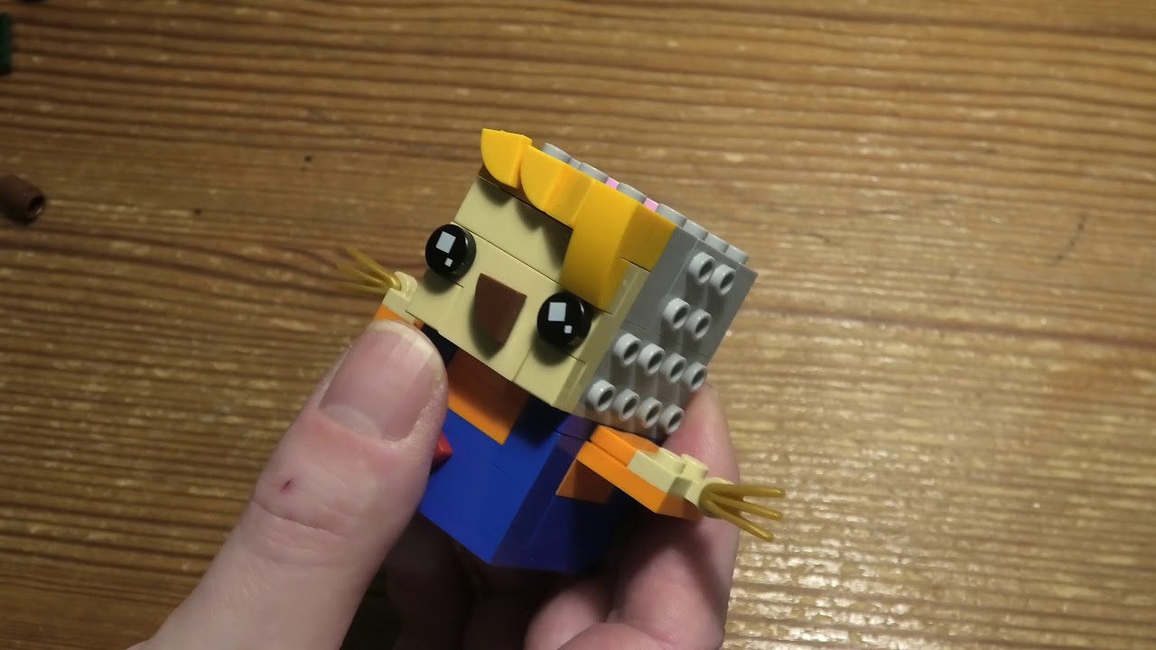 Building Lego BrickHeadz Scarecrow SET 40352 4K