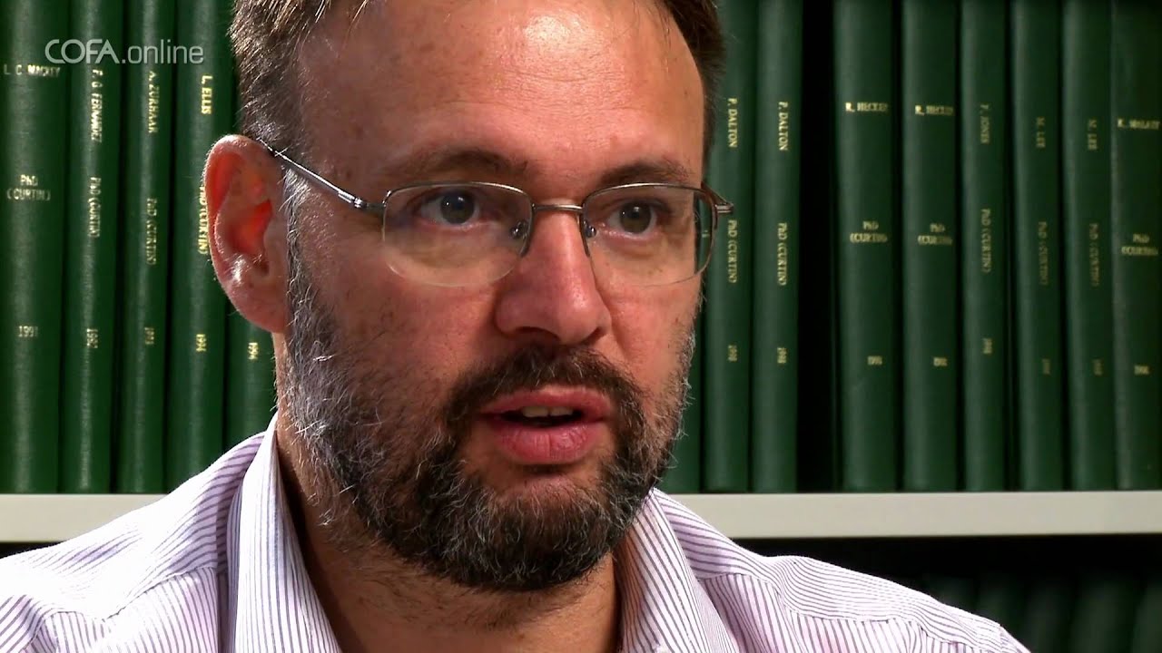Using online lectures to support active learning - Case study