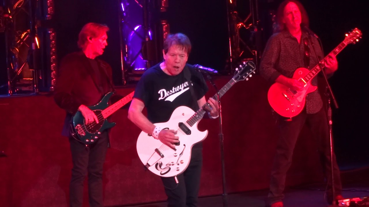 George Thorogood Get a Haircut and get A real Job 8-9-19 Pacific Amphitheater OC Fair