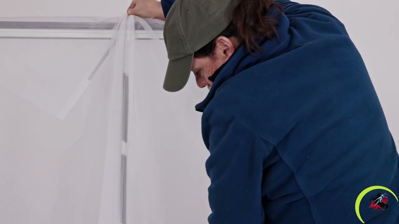 Come installare una Zanzariera Sangiorgio Srl, Modello Magnetica Plus, chiusura a calamita.