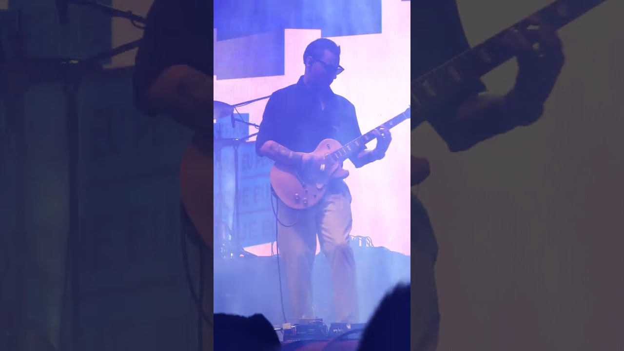 Cine - Dezembro (ao vivo) @ Festival Replay - Centro Esportivo Tietê - São Paulo - 04/11/2023
