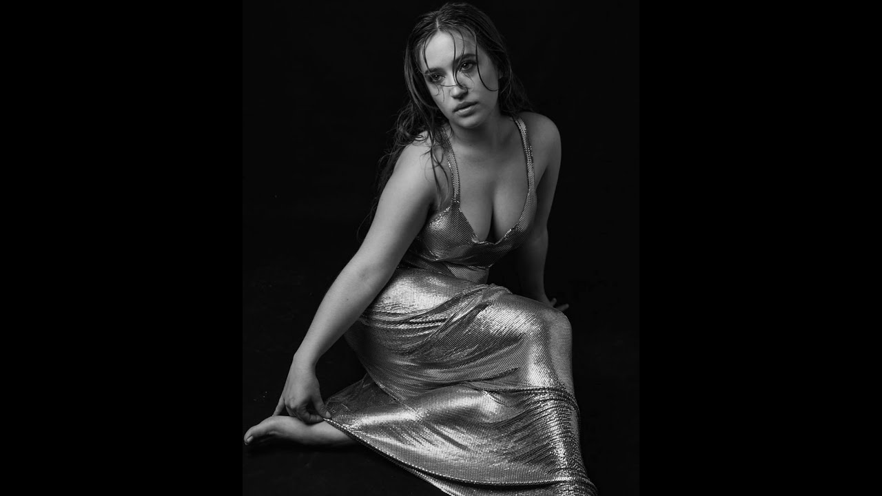 Gideon Adlon - Cute Toes Verified