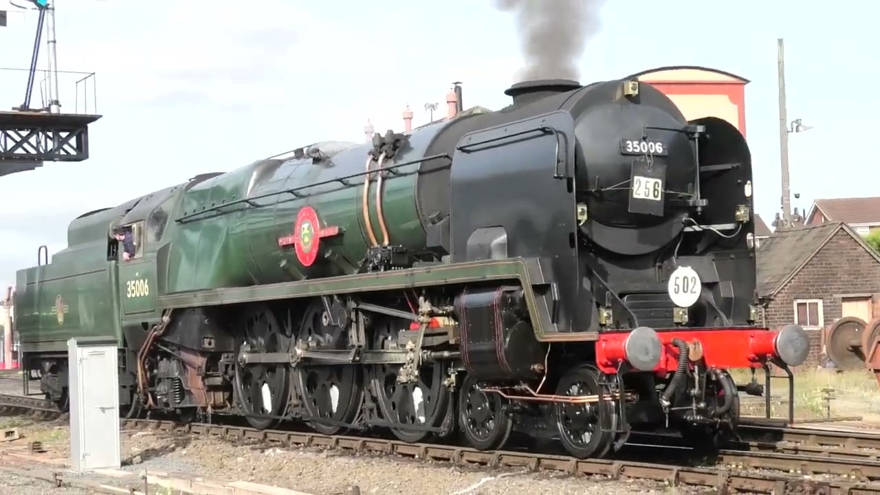 35006 Merchant Navy Class Steamer at The Severn Valley Railway on Fri 19th Sep 2025