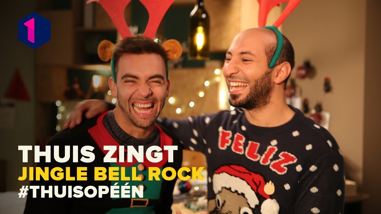 Bekijk de knotsgekke Thuis-kerstclip!