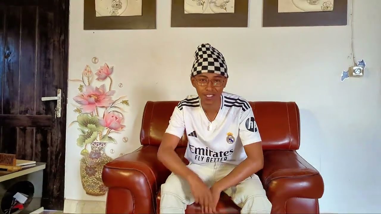 Louckim - Oulala (Official Visualizer) FLWLSGNG 2025