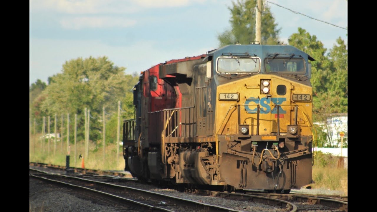 Evening Action in Port Reading, NJ - Canadian Pacific, Converted SD40-2s and More!