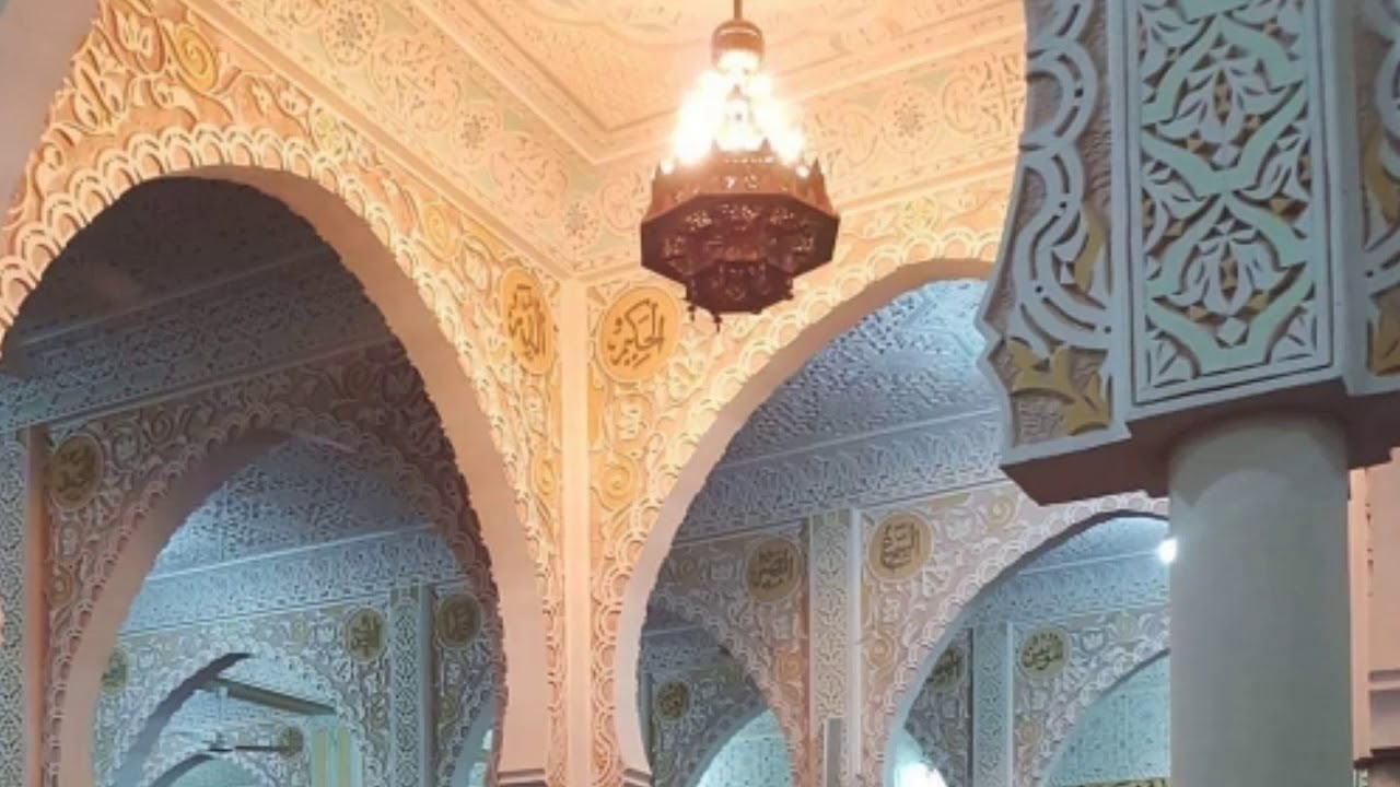 مديح نانة عائشة بنت المبروك