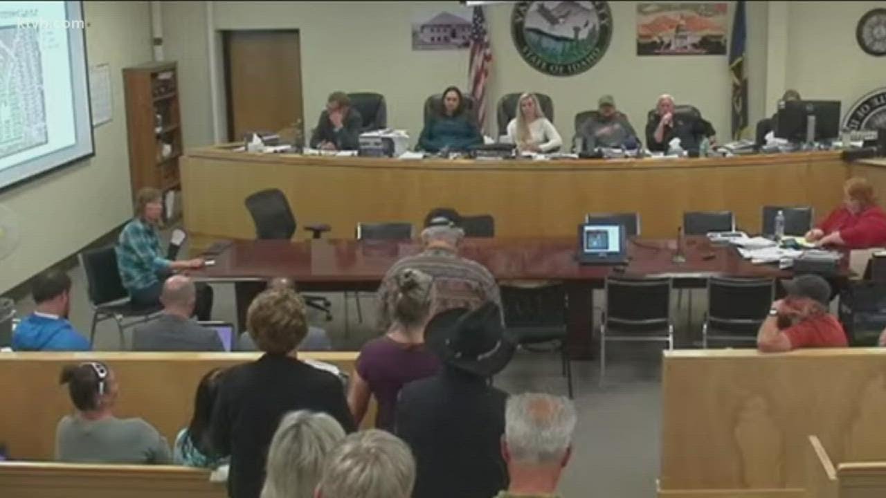 Valley County residents oppose mobile home park proposal 