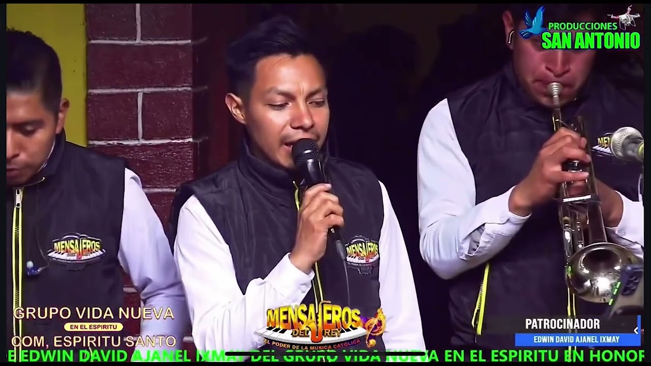 Mensajeros Del Rey - Es María La Blanca Paloma