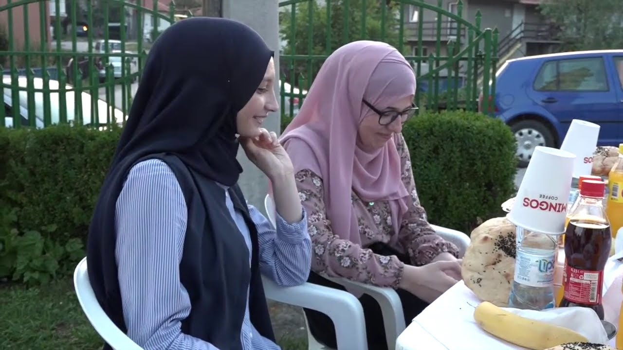 Ramadan Iftar in Bosnia | افطار جماعي في البوسنيا