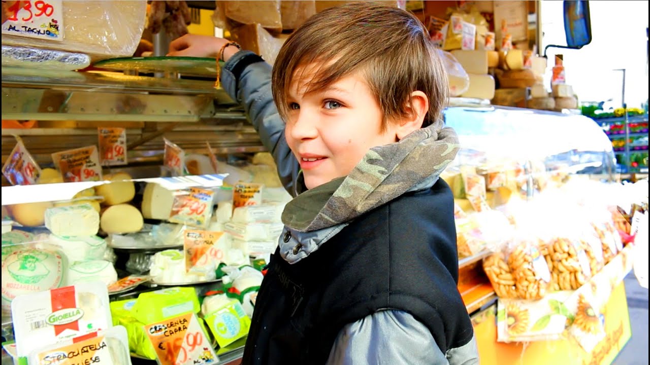 GOING BANANAS AT THE MARKET