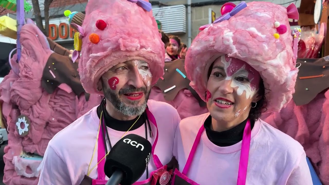 Torelló celebra un carnaval de rècord sense cap incidència pel vent