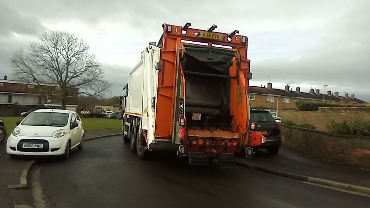Binmen at 8:40am. EYK