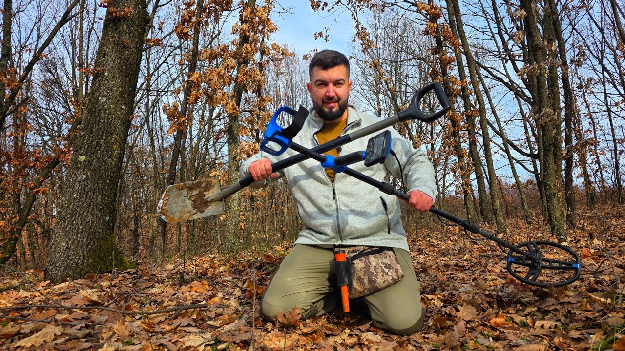 ZI DE DETECȚIE ÎN PĂDURE: Monede vechi și o CRUCE surpriză!