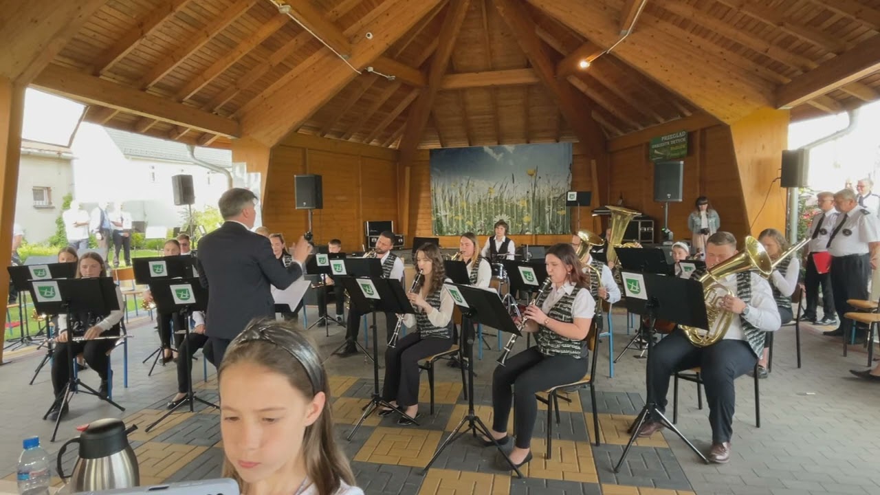 Eine letzte Runde - Młodzieżowa Orkiestra Dęta Chocianowice
