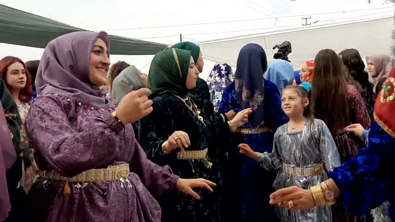 Sünnet düğününe Tefli giriş potbori oyun havaları AKŞEHİR Karahüyük mah Halil &Melek Başeğmez çiftin