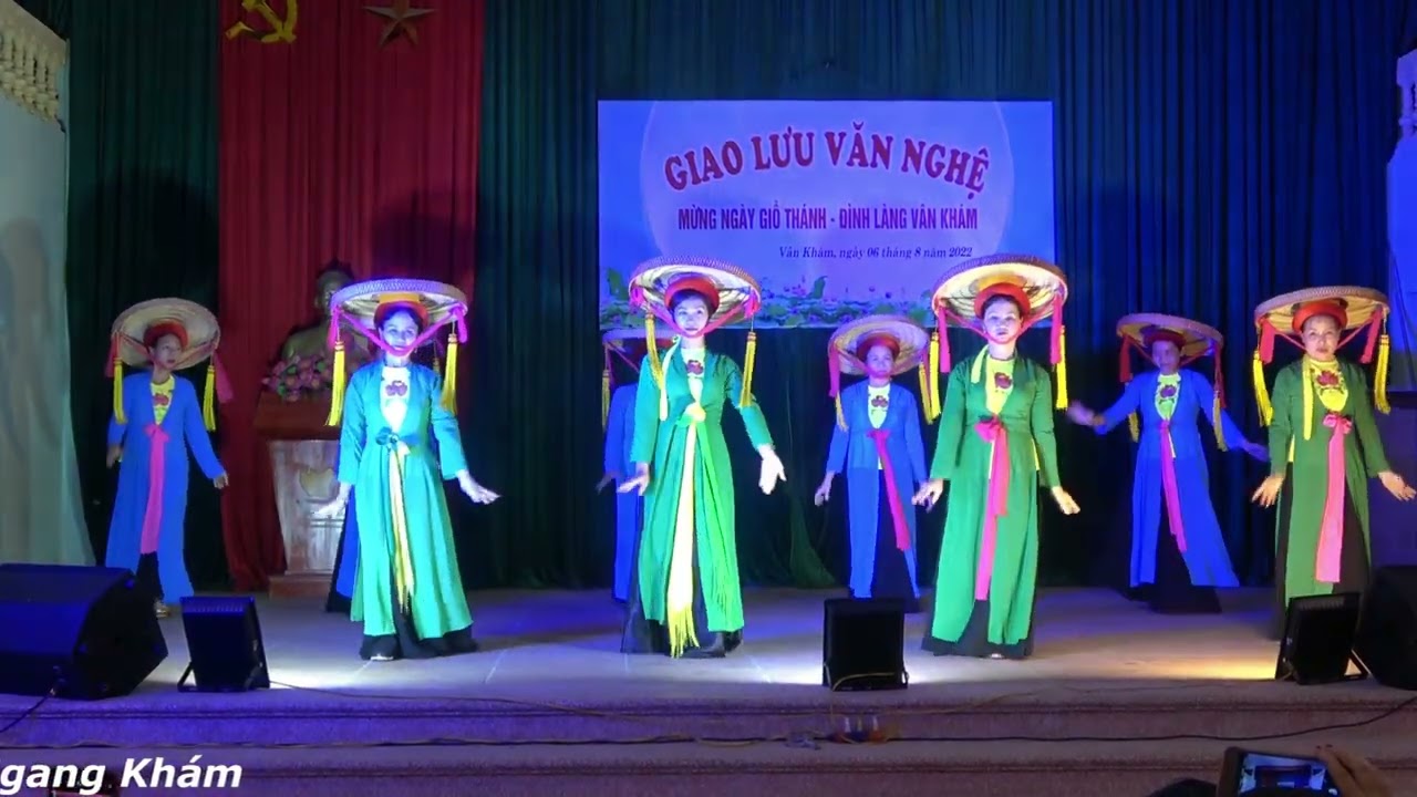 Làng Quan Họ Quê Tôi  %  Biểu Diễn CLB Dân Vũ Thể Thao Ngang Khám  %   Quê Tôi Bắc Ninh