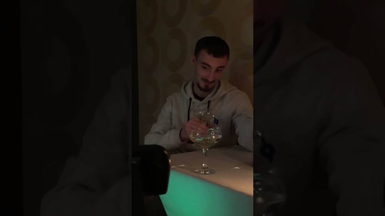 Диджеи на День Святого Валентина. 