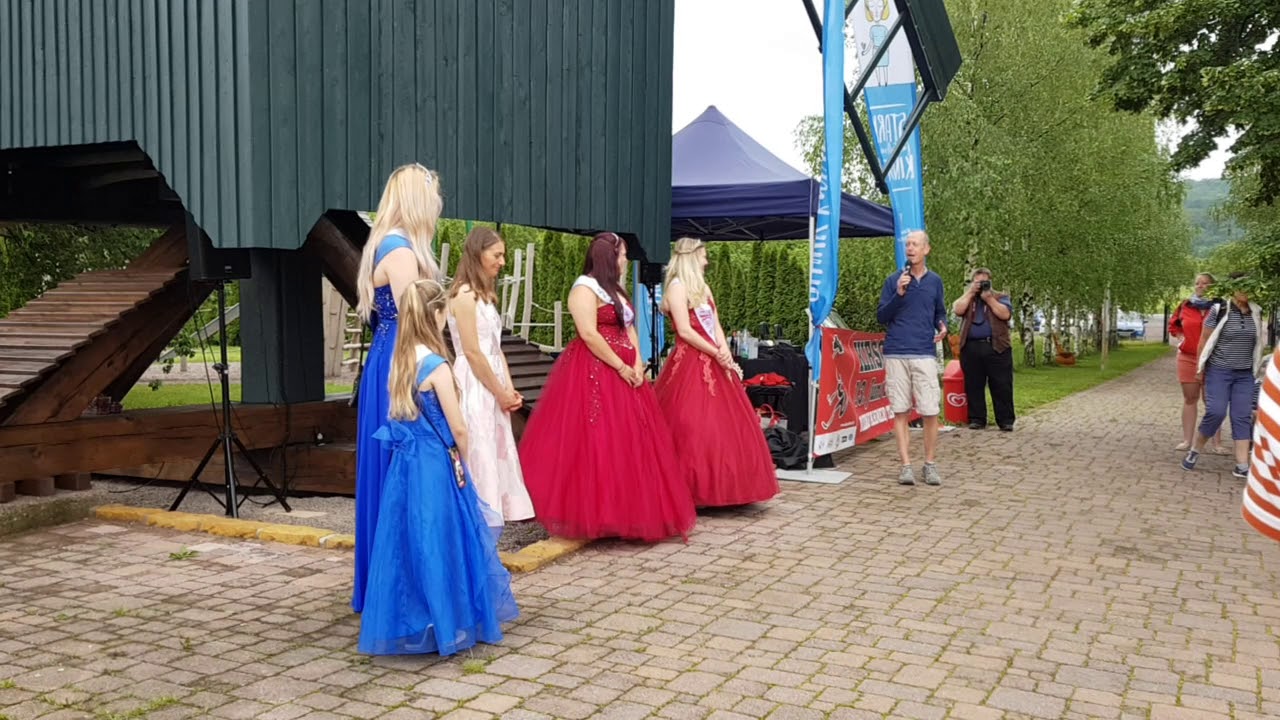 Krönung Kirschkönigin in Gierstädt/Thüringen Teil 1