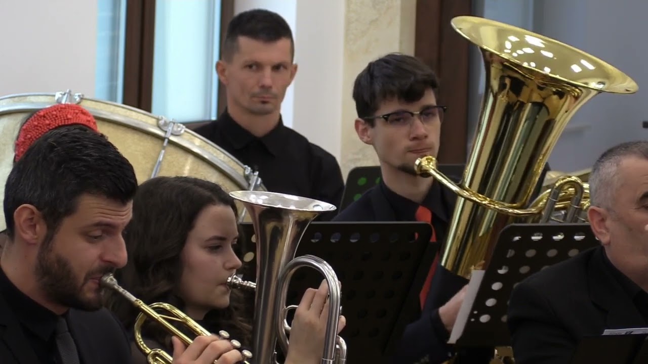 Gloria -  Orchestra Te Deum Laudamus Dirijor : Sebastian Cazan 