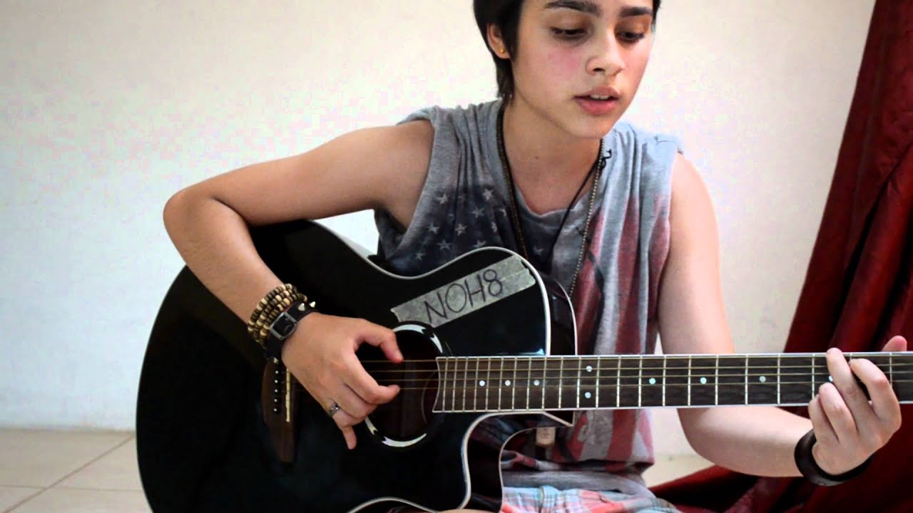 Chiara Furfari I don't love you- My Chemical Romance acoustic cover