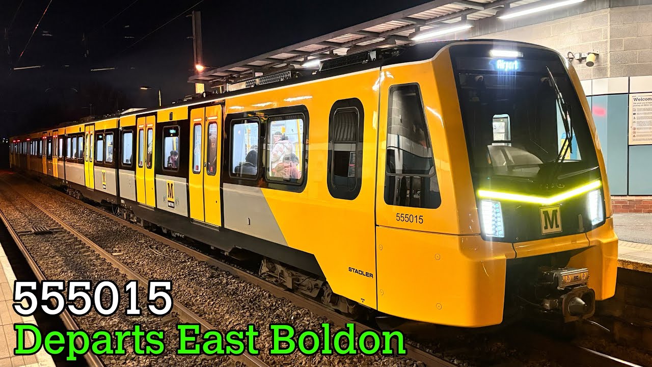 Tyne & Wear Metro | 555015 Departs East Boldon
