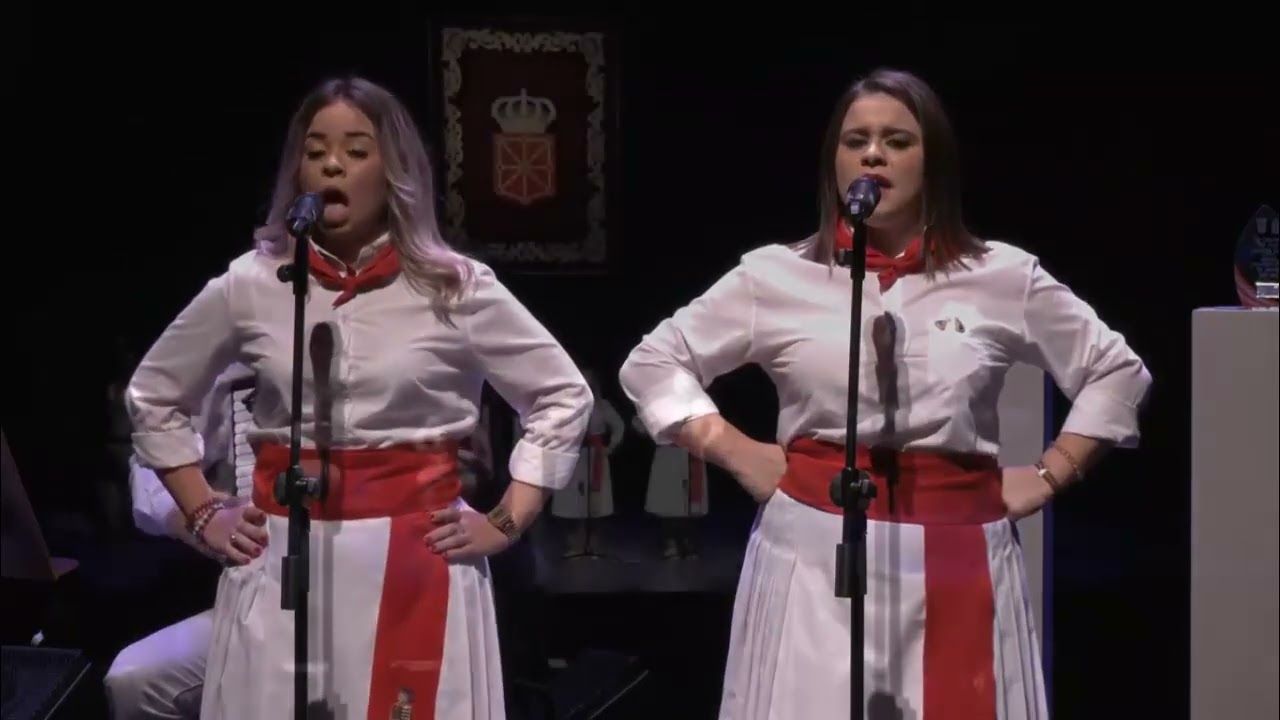 CANTO Y DANZA DE LA TIERRA. JOTA DE LABRANZA. LUCÍA PEREDA.  BLANCA FERNÁNDEZ