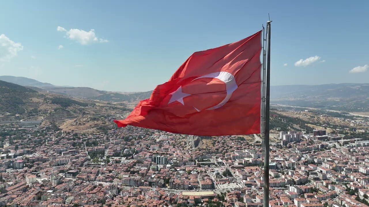 Tokat Gıjgıj Tepesi Bayrak | 4K Drone çekimi