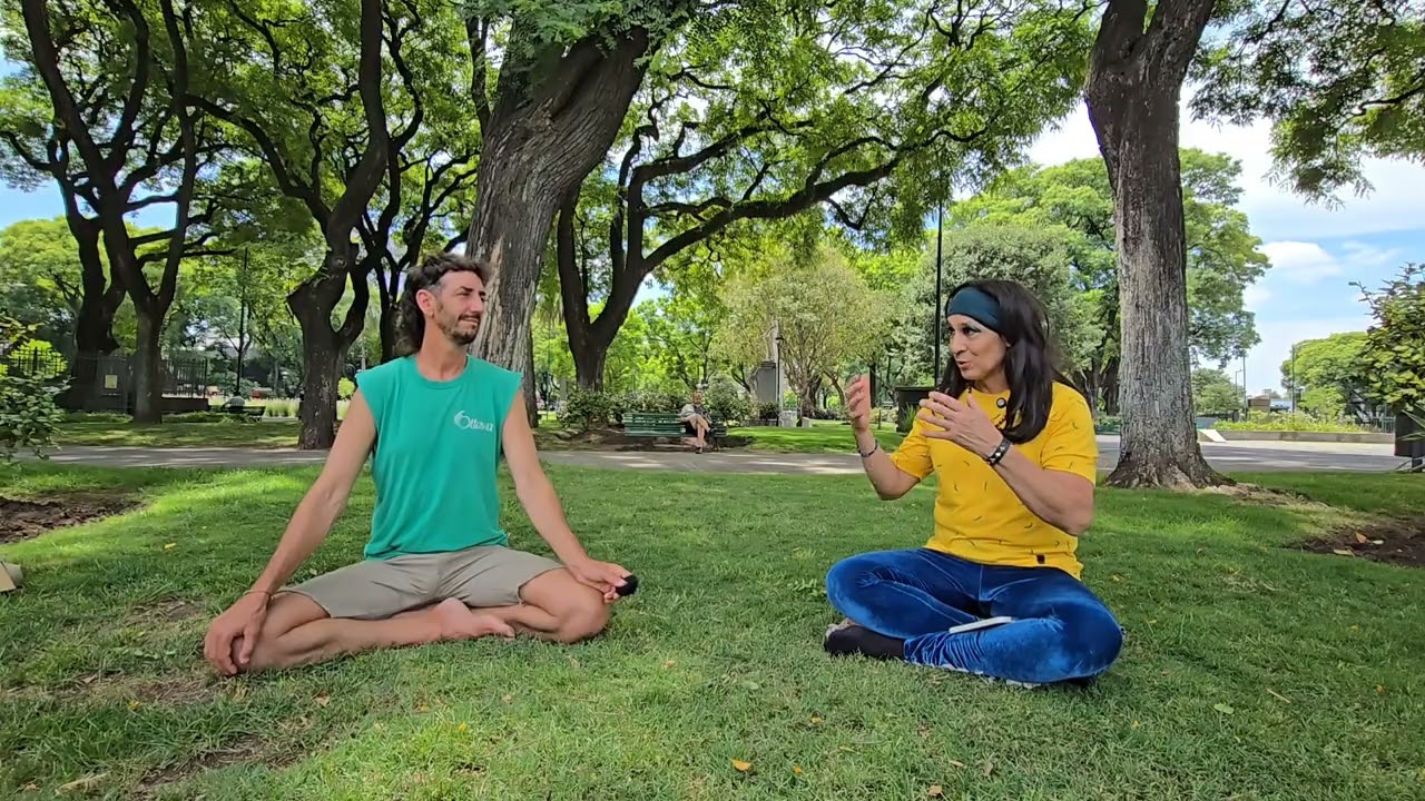 Tips de Yoga para estos tiempos por Phoebe Marquez