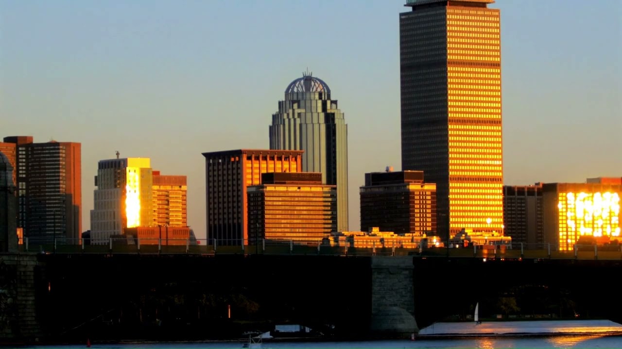 “Ever Present” | Thankful, Reflective Cityscape Soundtrack — Trend City