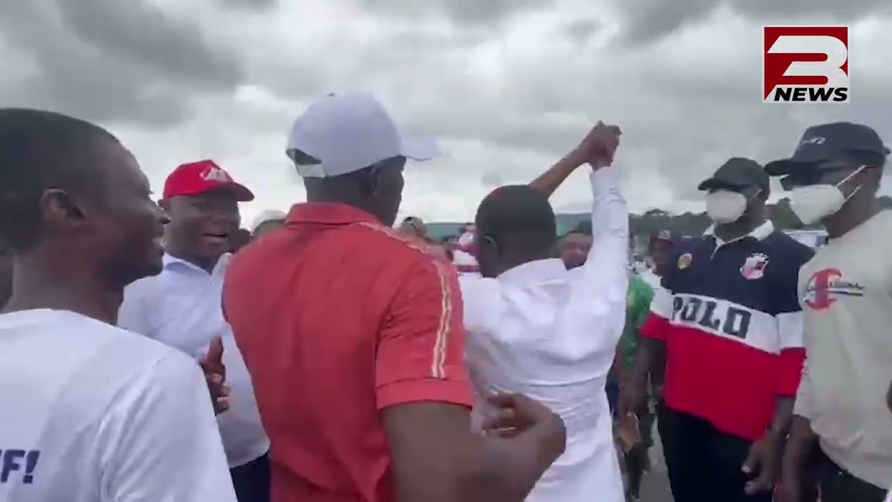 NPP Ashanti Regional Elections: Contenders Hug Each Other