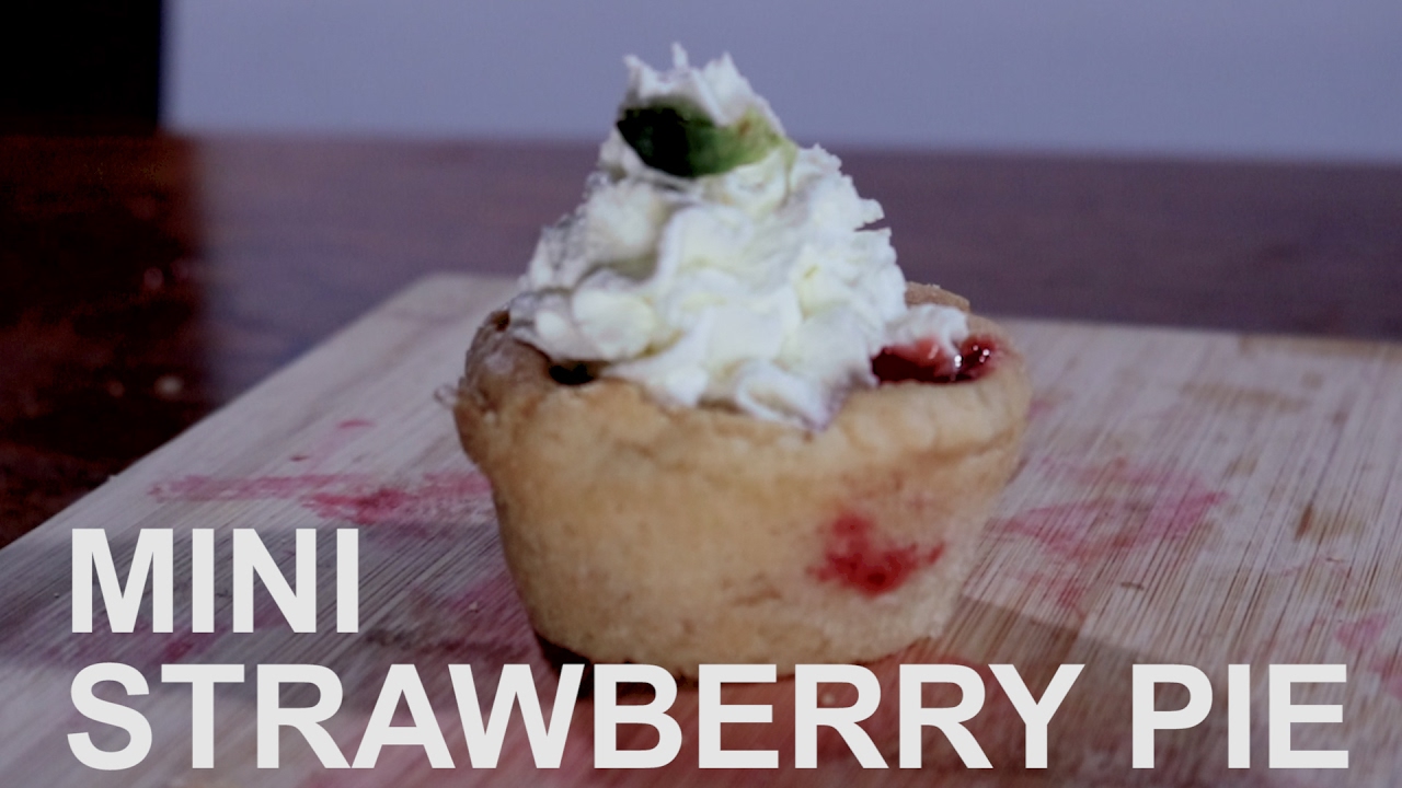 How to cook: Strawberry Mini Pies