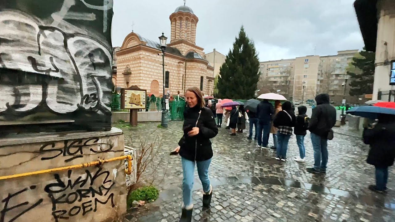 🇹🇩HEAVY RAIN IN BUCHAREST, ROMANIA |WALKING TOUR| APRIL 2023 🌧️☔️🌬️