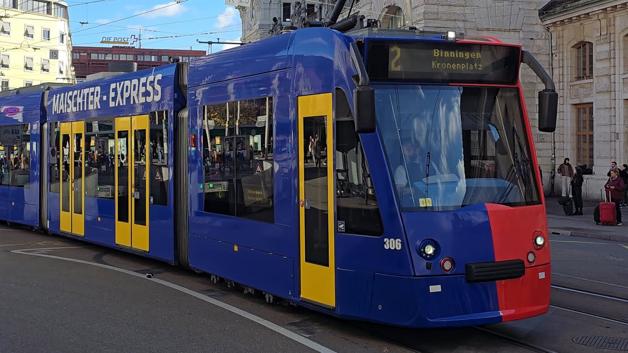 Tram/Straßenbahn und Busverkehr am Bahnhof Basel SBB Schweiz🇨🇭Tram at Basel SBB Switzerland🇨🇭
