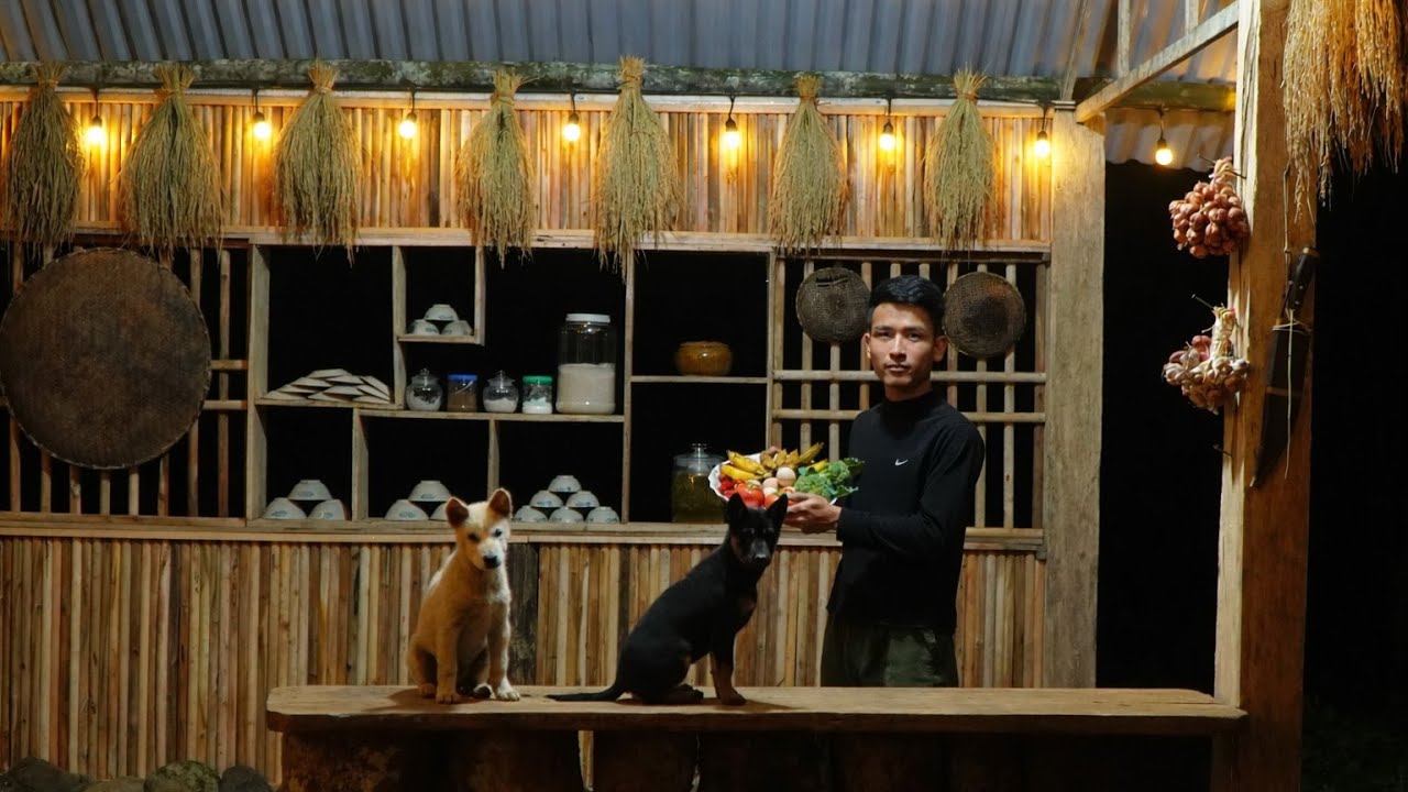 Simple Rural Life at Night – CEO Trieu Phong’s Country Kitchen.